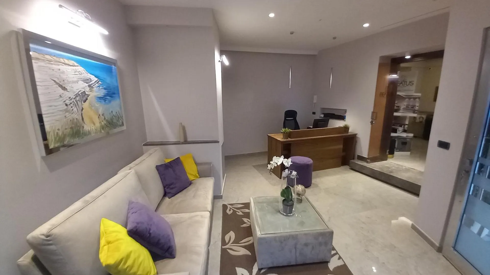 Beatus Suites And Rooms B&B Canicattì 3*,  Italia